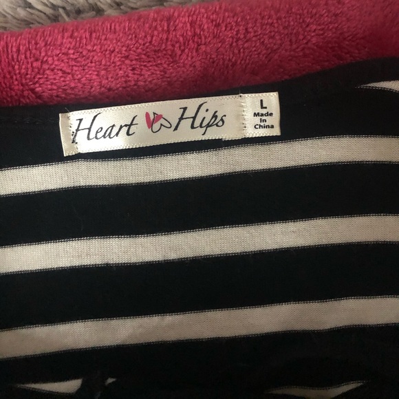 stripped dress - Picture 3 of 3